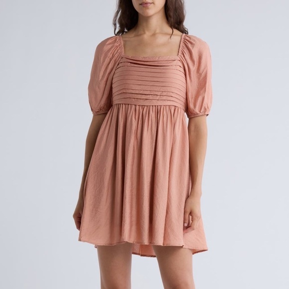 Blu Pepper Dresses & Skirts - NWT Blu Pepper Peachy Brown Puff Sleeve Pleated Bodice Mini Dress Sz Large